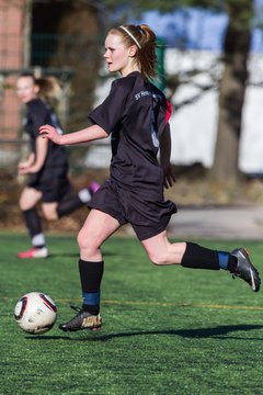 Bild 340 - B-Juniorinnen SV Henstedt-Ulzburg - MTSV Olympia Neum�nster : Ergebnis: 0:4